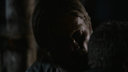 extant_GameOfThrones_2x07-AManWithoutHonor_4039