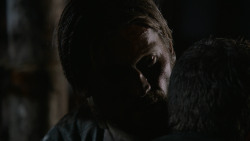 extant_GameOfThrones_2x07-AManWithoutHonor_4041