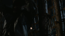 extant_GameOfThrones_2x07-AManWithoutHonor_4058