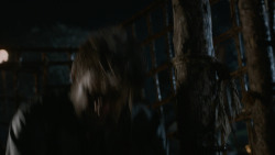 extant_GameOfThrones_2x07-AManWithoutHonor_4059