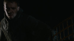 extant_GameOfThrones_2x07-AManWithoutHonor_4092
