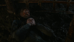 extant_GameOfThrones_2x07-AManWithoutHonor_4105