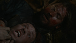 extant_GameOfThrones_2x07-AManWithoutHonor_4109