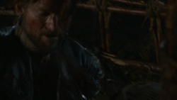 extant_GameOfThrones_2x07-AManWithoutHonor_4118