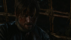 extant_GameOfThrones_2x07-AManWithoutHonor_4119