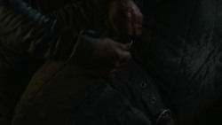 extant_GameOfThrones_2x07-AManWithoutHonor_4121