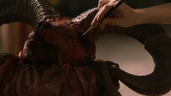 extant_GameOfThrones_2x07-AManWithoutHonor_4127