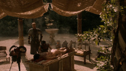 extant_GameOfThrones_2x07-AManWithoutHonor_4144