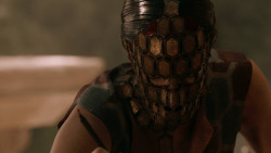 extant_GameOfThrones_2x07-AManWithoutHonor_4156