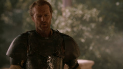 extant_GameOfThrones_2x07-AManWithoutHonor_4170