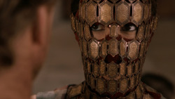 extant_GameOfThrones_2x07-AManWithoutHonor_4199