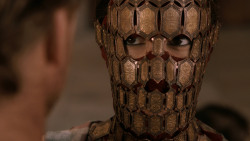 extant_GameOfThrones_2x07-AManWithoutHonor_4202