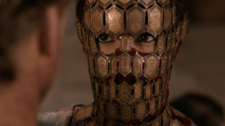 extant_GameOfThrones_2x07-AManWithoutHonor_4203