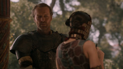 extant_GameOfThrones_2x07-AManWithoutHonor_4205