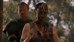 extant_GameOfThrones_2x07-AManWithoutHonor_4207