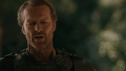 extant_GameOfThrones_2x07-AManWithoutHonor_4220