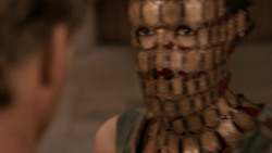 extant_GameOfThrones_2x07-AManWithoutHonor_4225