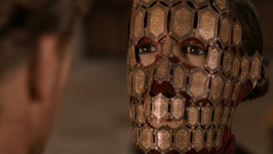 extant_GameOfThrones_2x07-AManWithoutHonor_4228