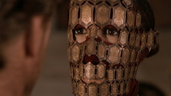 extant_GameOfThrones_2x07-AManWithoutHonor_4237