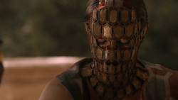 extant_GameOfThrones_2x07-AManWithoutHonor_4271