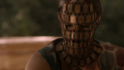 extant_GameOfThrones_2x07-AManWithoutHonor_4272