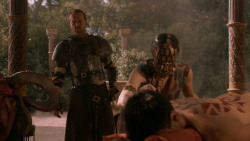 extant_GameOfThrones_2x07-AManWithoutHonor_4275