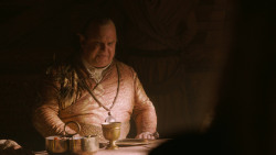 extant_GameOfThrones_2x07-AManWithoutHonor_4286