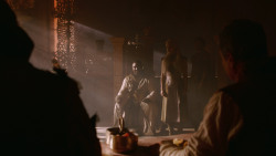 extant_GameOfThrones_2x07-AManWithoutHonor_4290