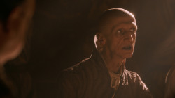 extant_GameOfThrones_2x07-AManWithoutHonor_4336
