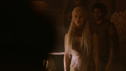 extant_GameOfThrones_2x07-AManWithoutHonor_4363