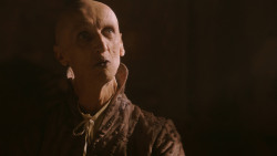 extant_GameOfThrones_2x07-AManWithoutHonor_4382