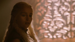 extant_GameOfThrones_2x07-AManWithoutHonor_4396