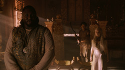 extant_GameOfThrones_2x07-AManWithoutHonor_4407
