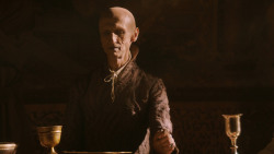 extant_GameOfThrones_2x07-AManWithoutHonor_4409