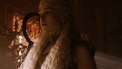 extant_GameOfThrones_2x07-AManWithoutHonor_4420