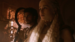 extant_GameOfThrones_2x07-AManWithoutHonor_4423