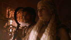 extant_GameOfThrones_2x07-AManWithoutHonor_4424