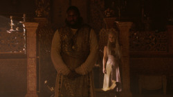extant_GameOfThrones_2x07-AManWithoutHonor_4427