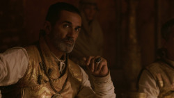 extant_GameOfThrones_2x07-AManWithoutHonor_4463