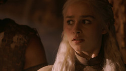 extant_GameOfThrones_2x07-AManWithoutHonor_4473