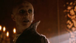 extant_GameOfThrones_2x07-AManWithoutHonor_4499