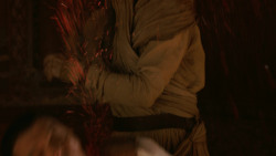 extant_GameOfThrones_2x07-AManWithoutHonor_4519