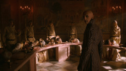 extant_GameOfThrones_2x07-AManWithoutHonor_4526