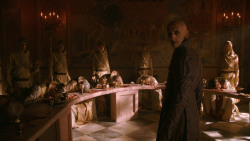 extant_GameOfThrones_2x07-AManWithoutHonor_4527