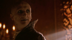 extant_GameOfThrones_2x07-AManWithoutHonor_4531