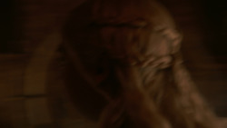 extant_GameOfThrones_2x07-AManWithoutHonor_4537
