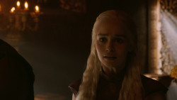 extant_GameOfThrones_2x07-AManWithoutHonor_4550