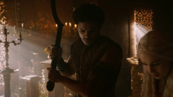 extant_GameOfThrones_2x07-AManWithoutHonor_4554