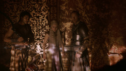 extant_GameOfThrones_2x07-AManWithoutHonor_4558