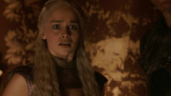 extant_GameOfThrones_2x07-AManWithoutHonor_4564